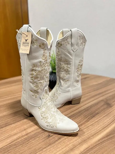 Texana Maitê Bico Fino - Couro Off-White/Florência Bege