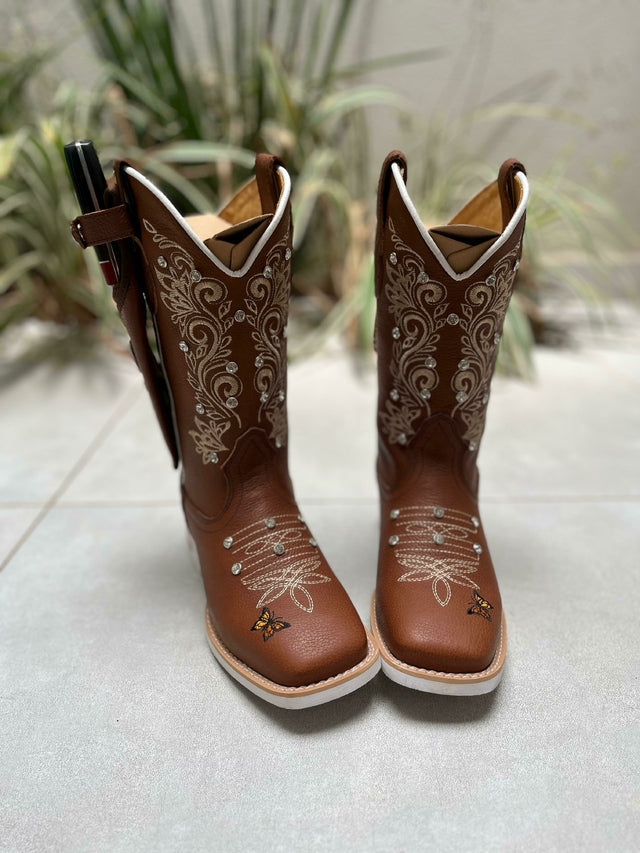 KIT TEXANA BORDADO RAMOS FLORÃO COM BORBOLETA COURO MARROM COM STRASS + BAINHA + FACA - Imagem 2