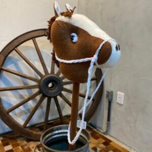 Brinquedo Cavalinho De Pau Pelúcia