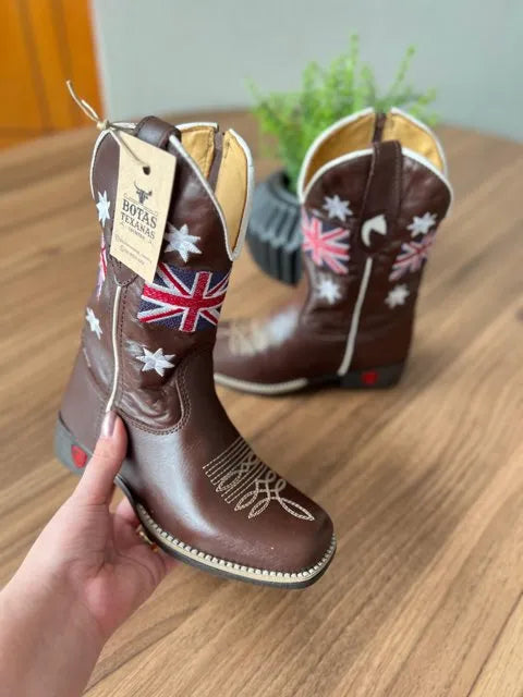 Texana Tom Infantil - Couro Látego Marrom/Bordado Bandeira Reino Unido - Imagem 2
