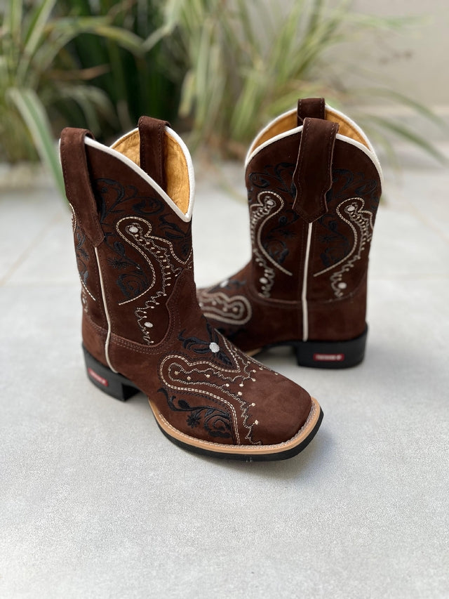 CAPOTA TRIBAL PRETO COURO NOBUCK MARROM