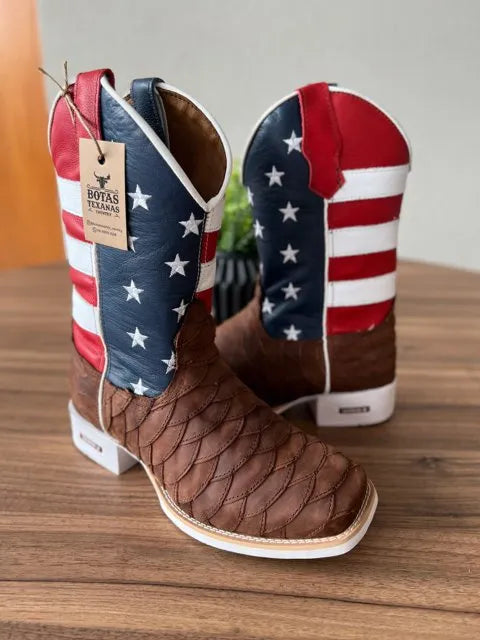 Texana Alex - Couro Horse Nescau escamado/ Bordado Americana