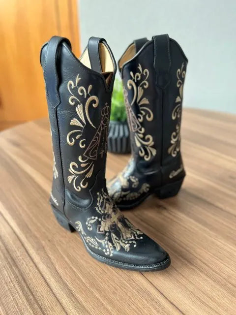 Texana Maria Bico Fino - Couro Látego Preto/Bordados Padroeira Marrom e Bege