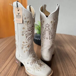 Texana Rita - Couro Off-White/Bordado Cavalo e Padroeira com metais