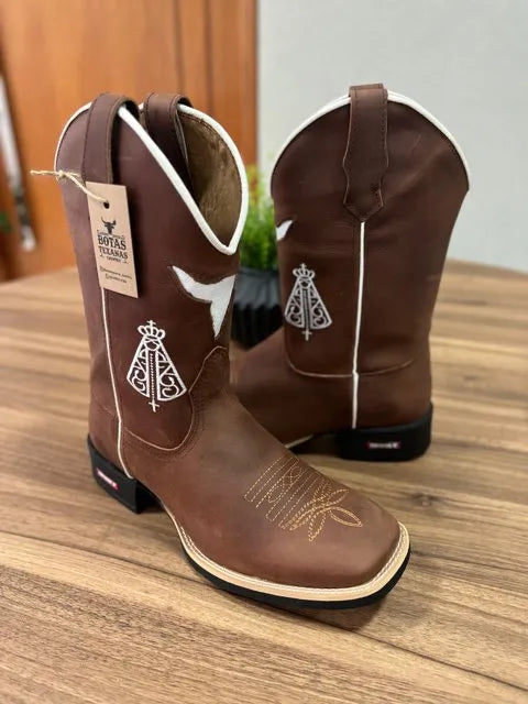 Texana Lucca - Couro Horse Nescau/Bordado Touro Padroeira Branco