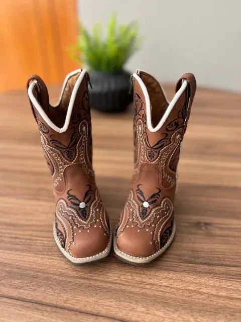 Texana Alice Infantil - Couro Horse Nescau/Bordado Tribal Preto - Imagem 2