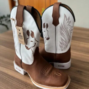 Texana Geovani - Couro Floatter Branco e Horse Nescau/ Bordado Mulas Marrom