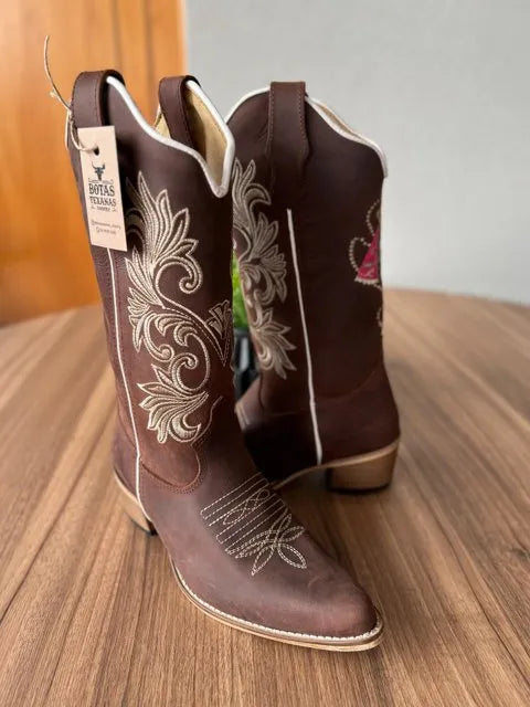 Texana Luana Bico Fino - Couro Horse Nescau/Ramos bege e Padroeira Rosa - Imagem 3