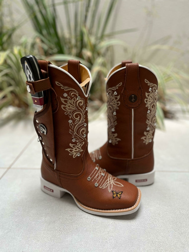 KIT TEXANA BORDADO RAMOS FLORÃO COM BORBOLETA COURO MARROM COM STRASS + BAINHA + FACA