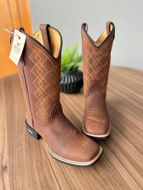 Texana Antônio - Couro Horse Nescau/Bordado Geométrico Laranja - Imagem 2