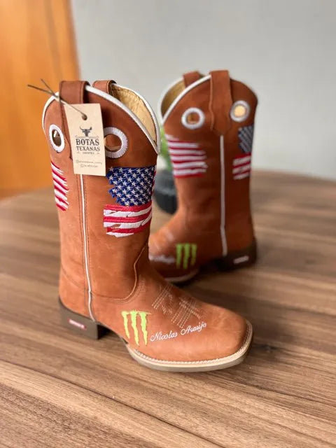 Texana Nicolas - Couro Horse Telha/Bordado Bandeira Americana