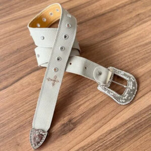 BRINDE: Cinto - Couro Off-White/Bordado Cruz