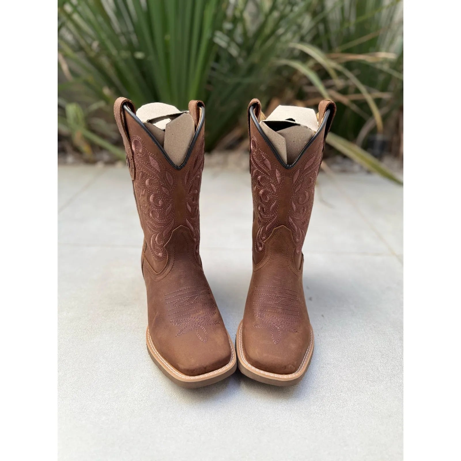 BOTA TEXANA - COURO HORSE NESCAU BORDADO RAMOS MARROM - Imagem 2