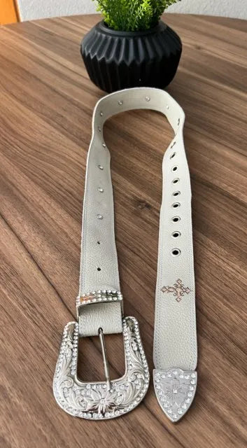 BRINDE: Cinto - Couro Off-White/Bordado Cruz - Imagem 2