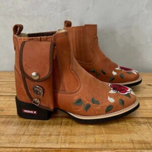 BotinaCanivete Amanda                                    - Couro Crazy Horse Telha | Bordado Flores