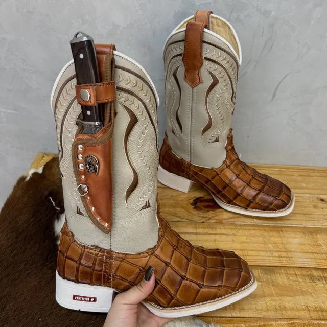 BotaFaca Bruto
- Couro Cano Napa Flay Bege | Couro Gáspea Latego Mostarda Estilizado em Dinossauro | Bordado Bege e Marrom