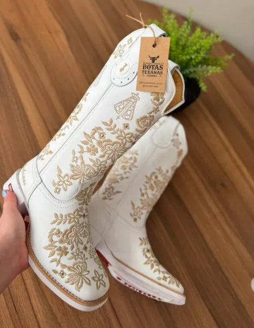 Texana Maitê - Couro Floatter Branco/Bordado Florência Bege com Padroeira e Metais - Imagem 3