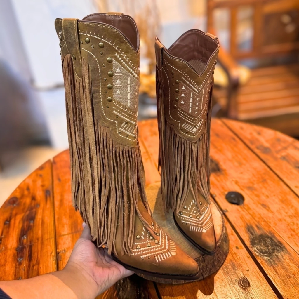 Bota Fem Bico Fino West Country Franja